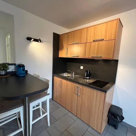 Men, Appt Une Chambre Proche Memorial De Caen